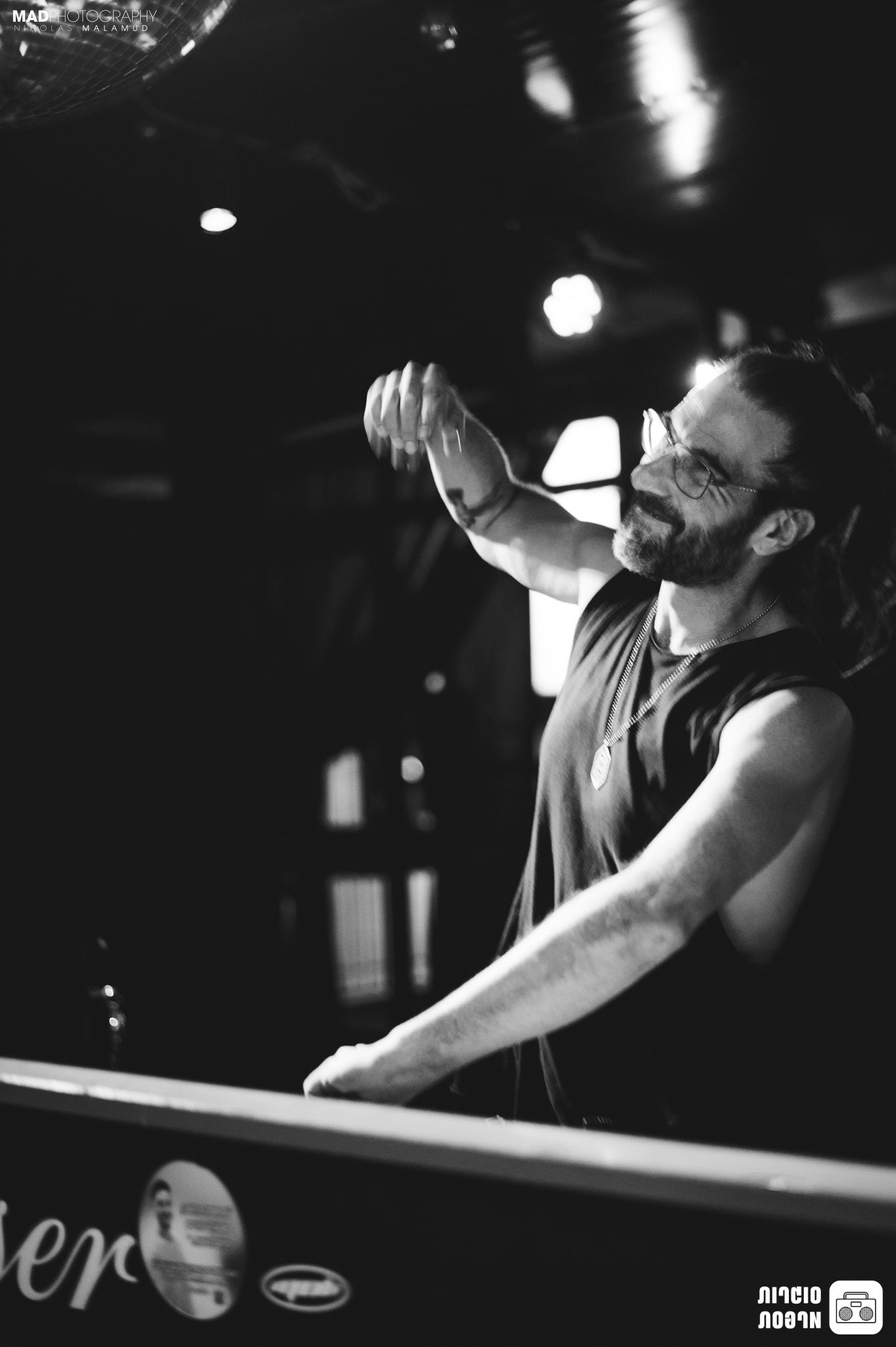 ARCHiiE behind the decks, photographed by MAD Photography